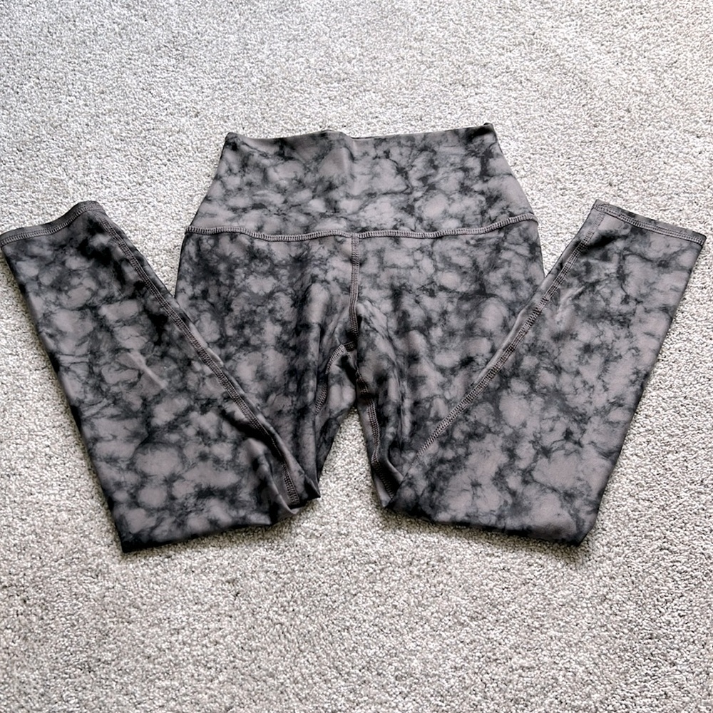 NWOT Evolution and Creation high waist athletic leggings size small